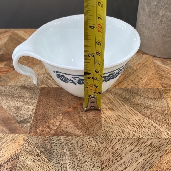 Vintage Corelle by Corning Blue Tea Cups, Set of 2 - Picture 10 of 10